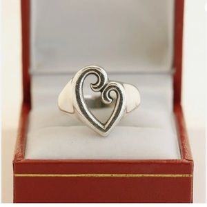 Sterling Silver James Avery Mother's Love Heart Ring Size 7 Open Scrollwork 7.5g
